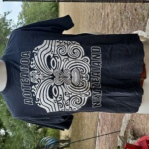 Vintage Novelli Maori Aotearoa Classic Face Logo Black Thick Cotton T-shirt Med